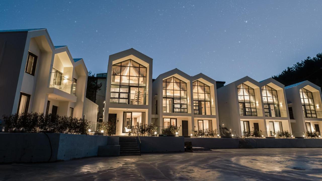 Albescent Poolvilla Gyeongju Eksteriør bilde